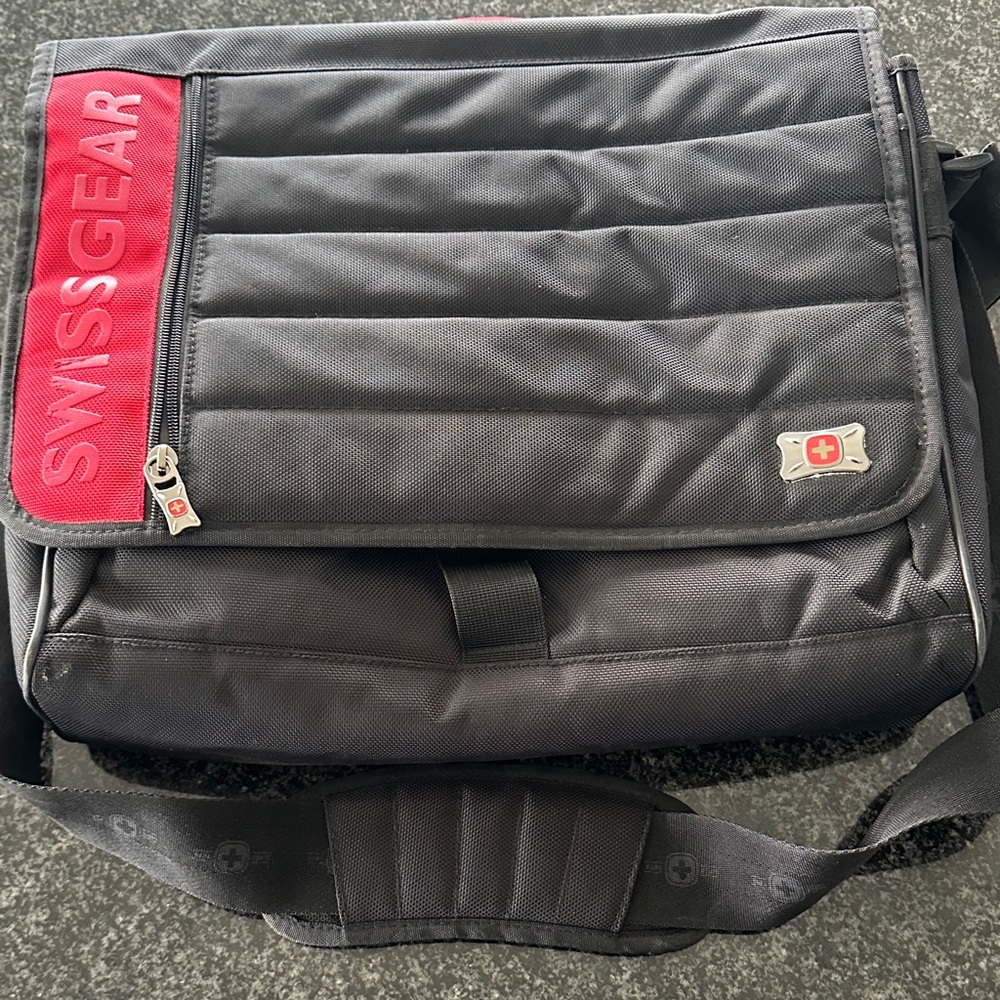 SwissGear Black Messenger Bag with Red Accent - Padded Laptop Carrier
